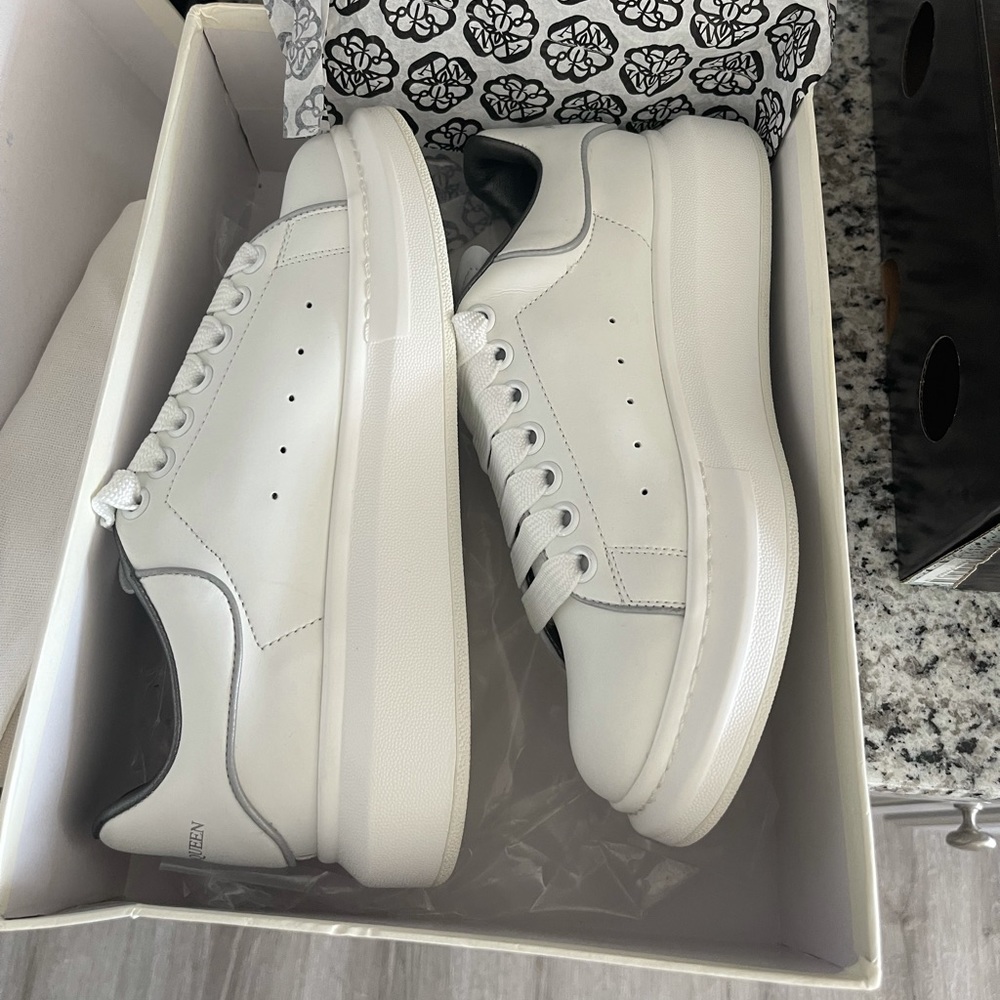 Women's Alexander Mcqueen Sneakers Brand New